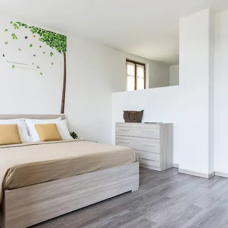 View Apartment *